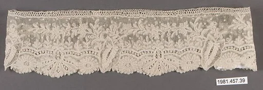 Cuff (one of a pair)