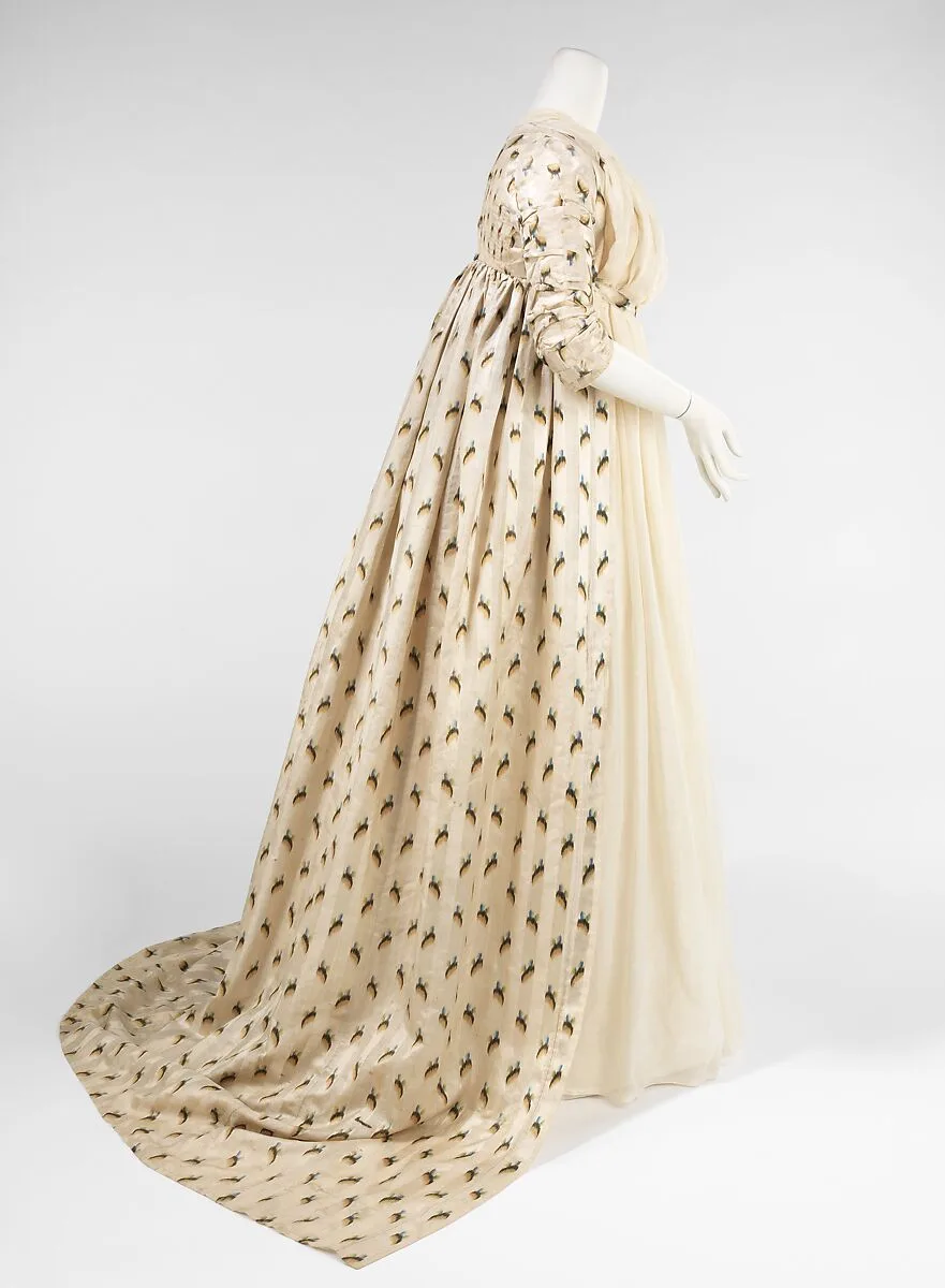 Evening overdress — Unknown