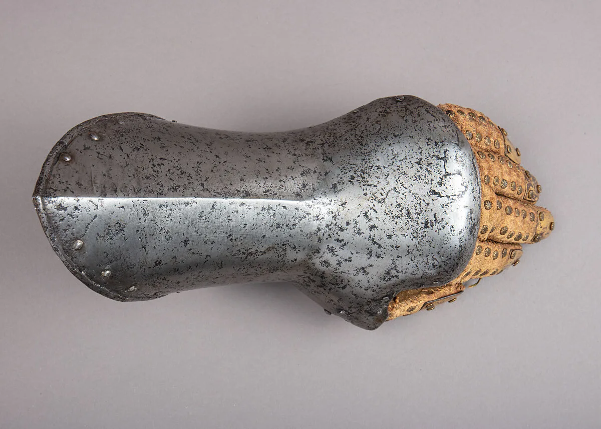 Gauntlet for the Left Hand — Unknown