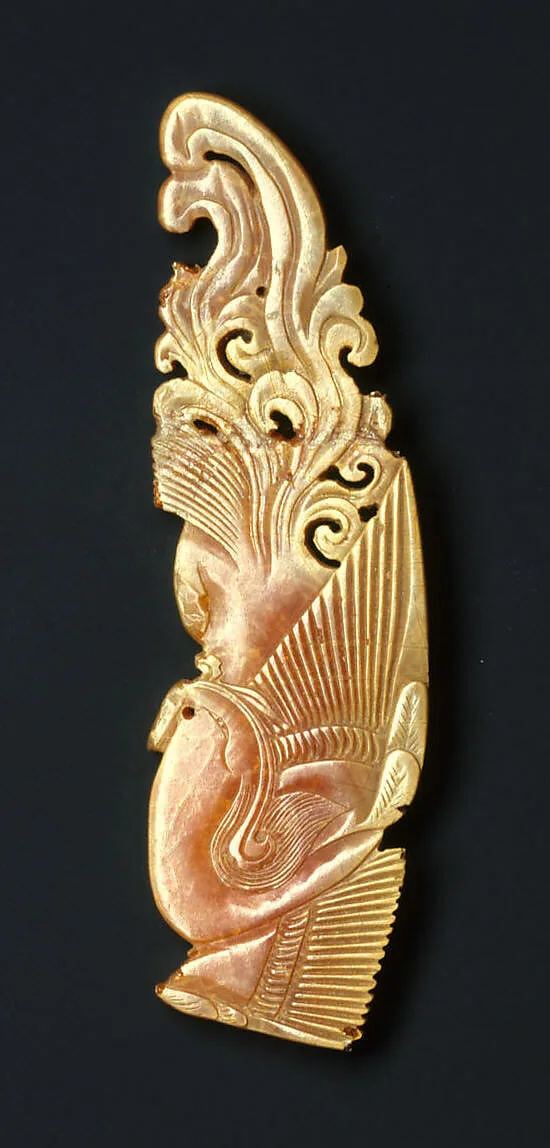 唐 琥珀鳳紋簪飾|Ornamental plaque — Unknown
