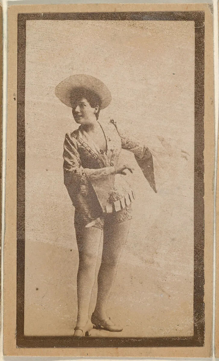 Actress wearing costume and brimmed hat, from the Actresses series (N668) — Unknown