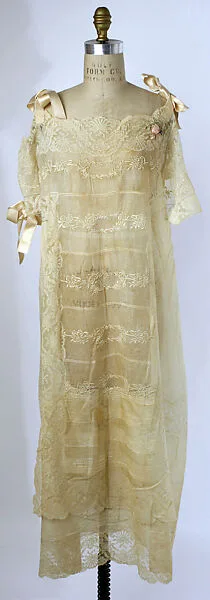 Nightgown — Unknown