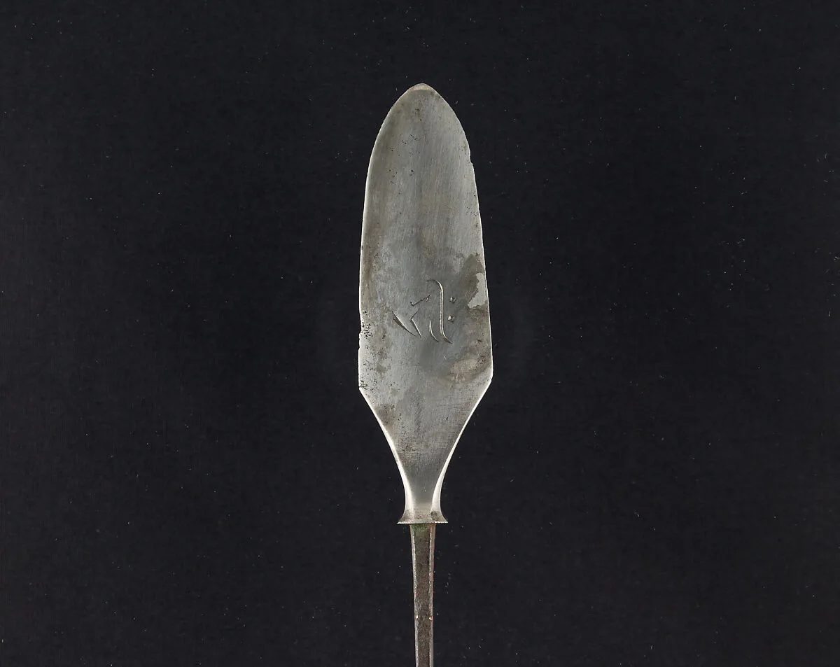 Arrowhead (<i>Yanone</i>) — Unknown