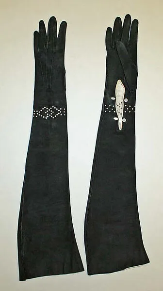 Gloves — Galeries Lafayette