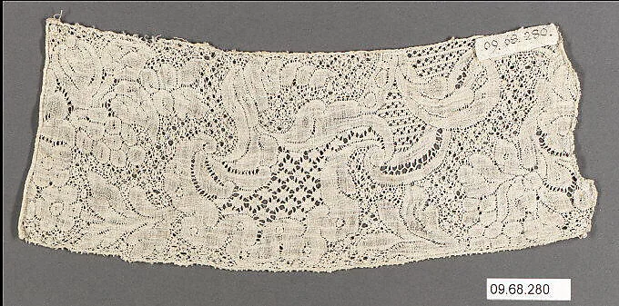 Fragment of lace — Unknown
