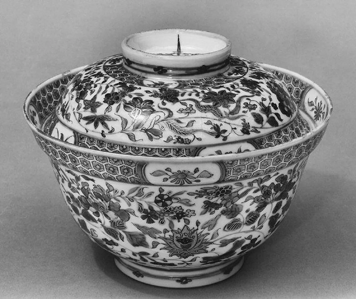Bowl with cover — Unknown