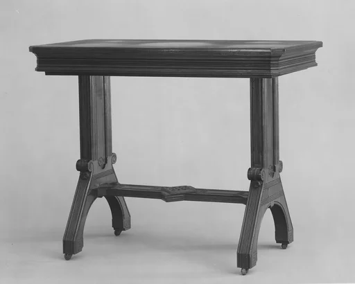 Serving Table