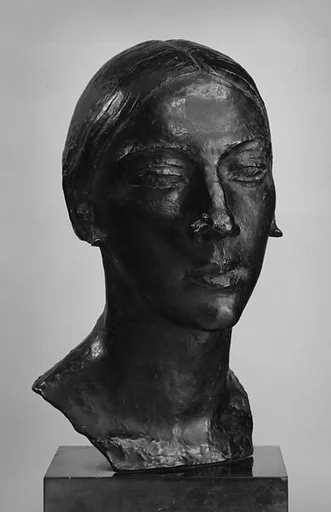 Head of Mme Stone (L'Americaine)