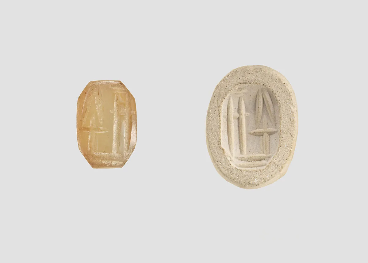 Stamp seal (octagonal pyramid) with divine symbols — Unknown