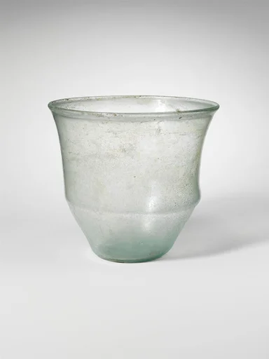 Glass cup