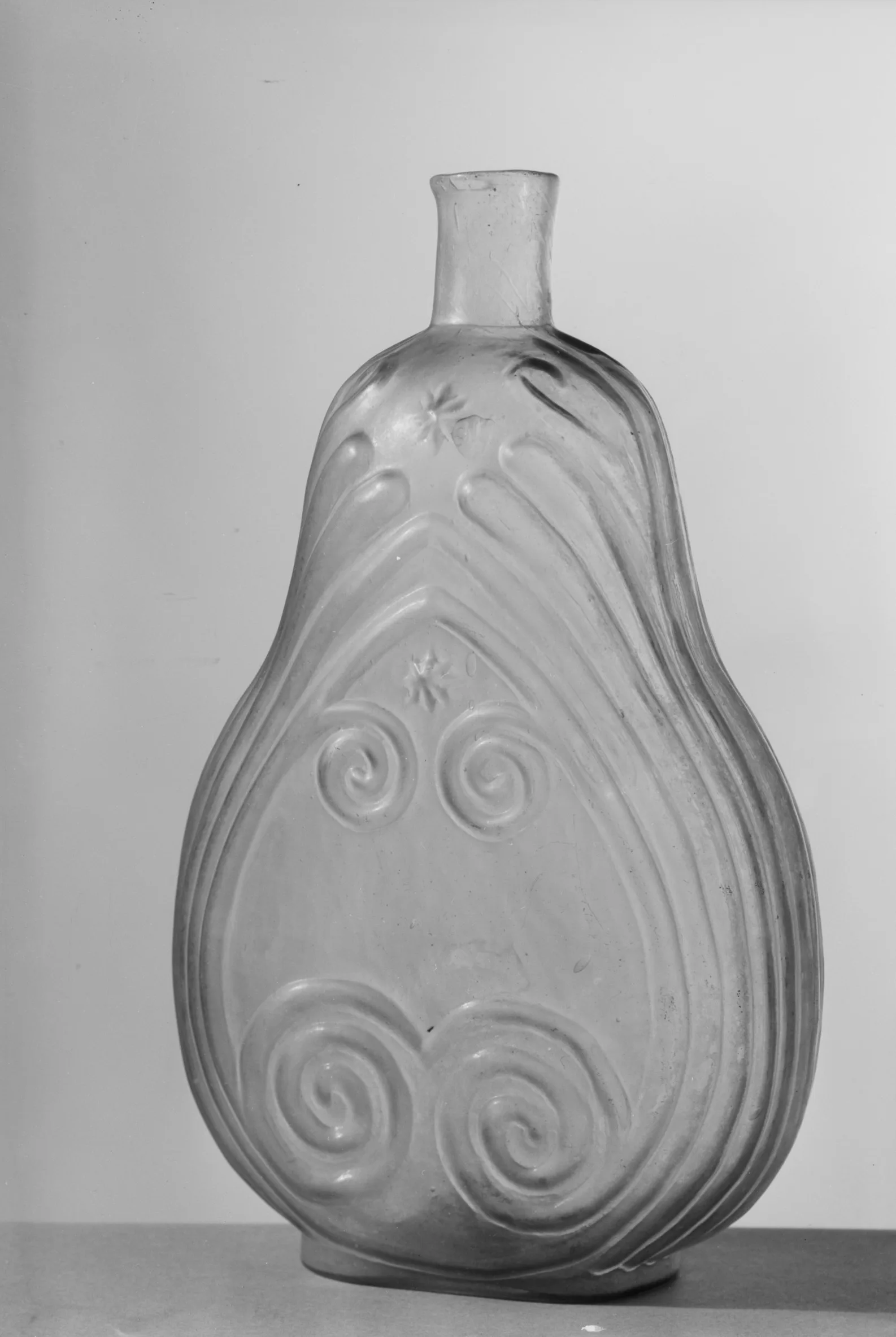 Violin Bottle — Unknown