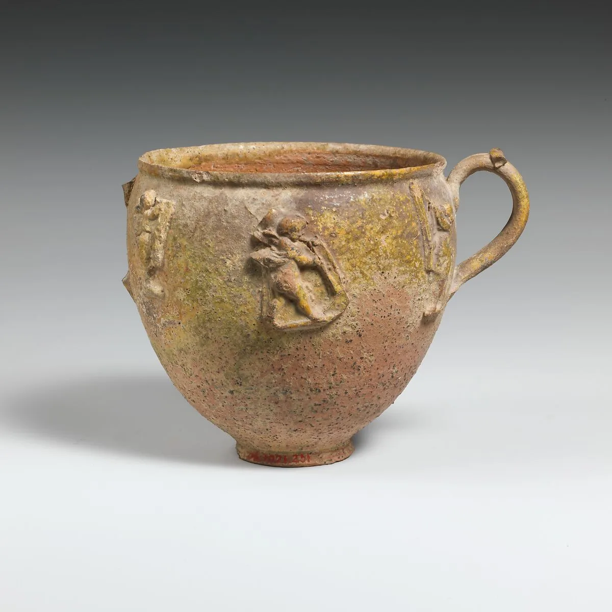 Terracotta cup — Unknown