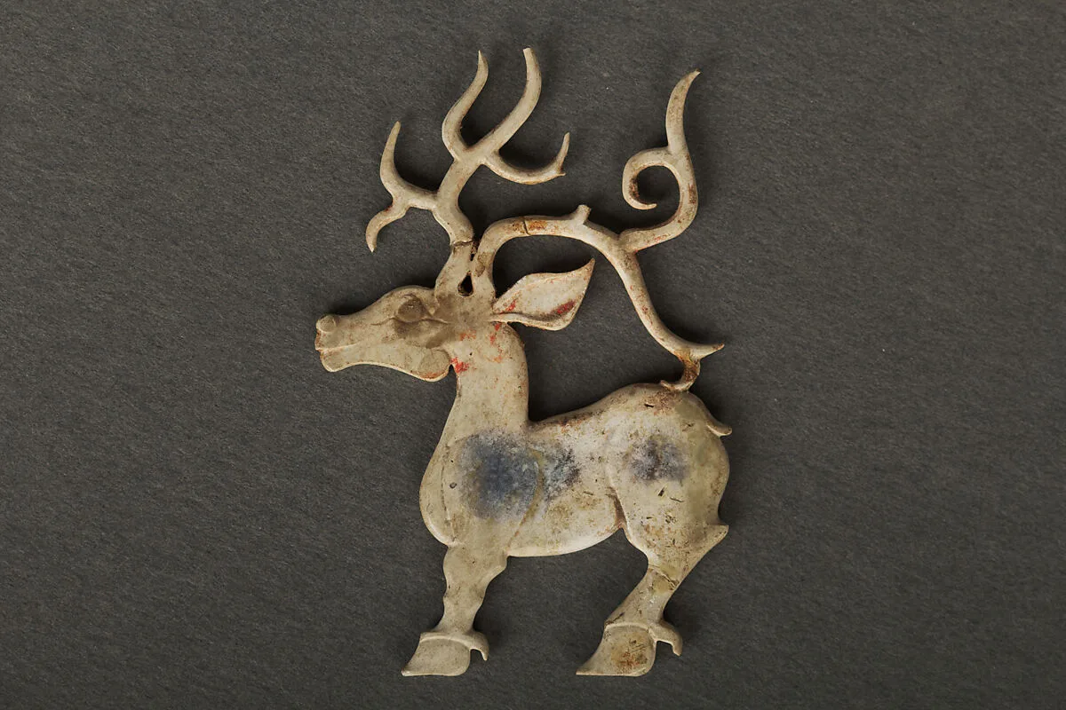 西周 玉鹿|Standing deer — Unknown