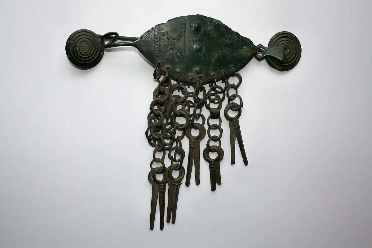 Brooch — Unknown