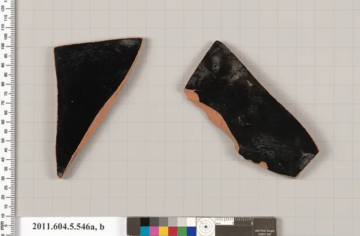 Terracotta fragments of a kylix (drinking cup)