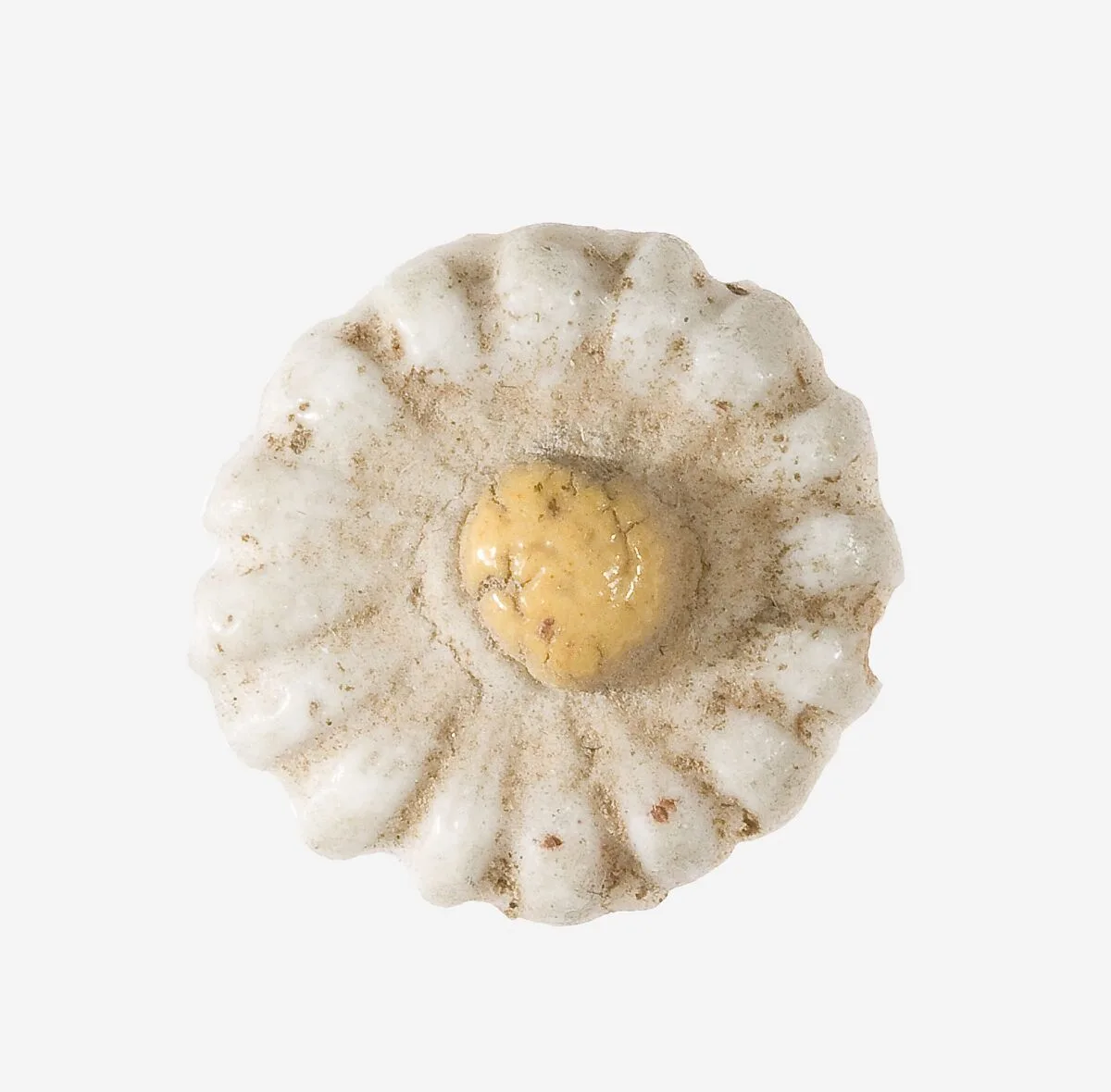 Daisy Pendant — Unknown