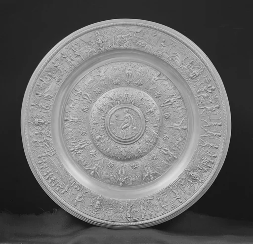Plateau or salver