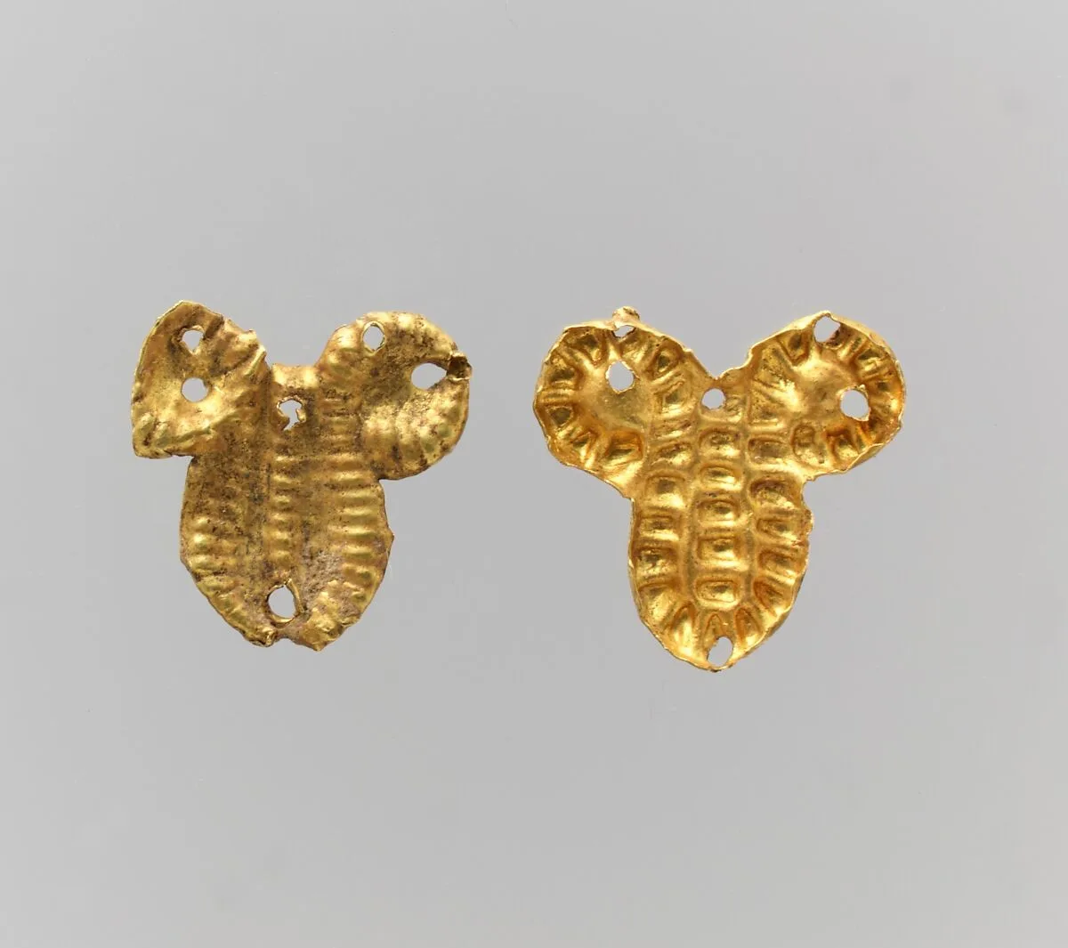 Bead ornaments — Unknown