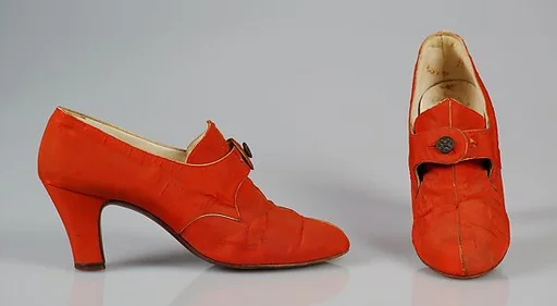 Evening shoes