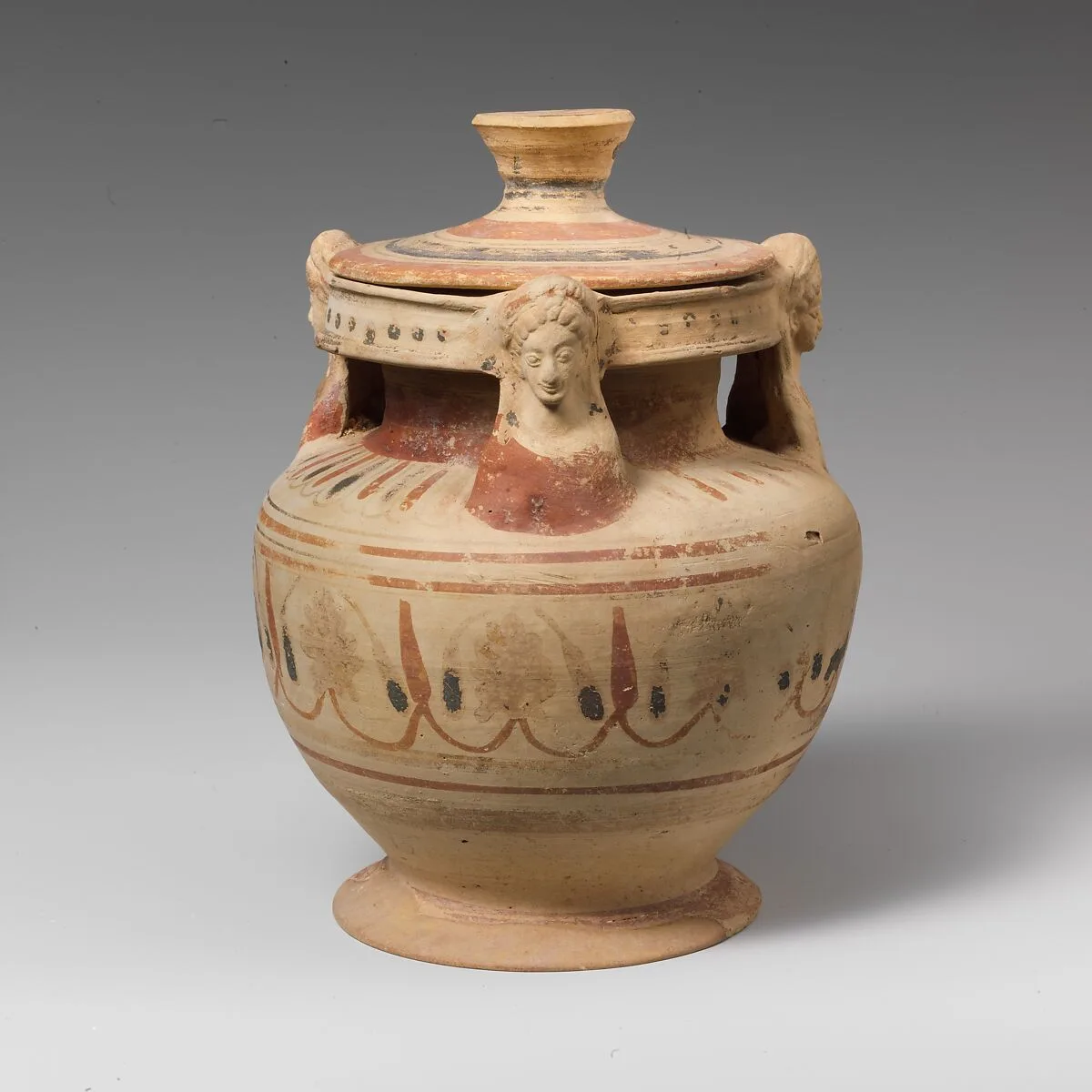 Terracotta pyxis with lid (box) — Unknown