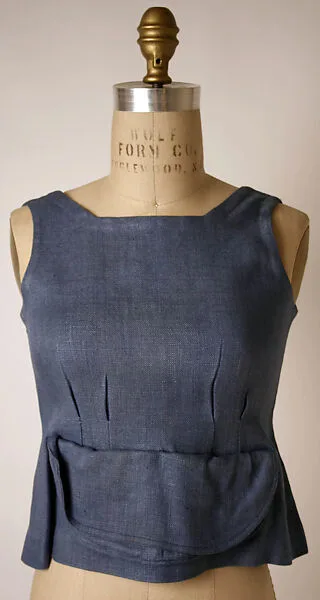 Overblouse — Elsa Schiaparelli
