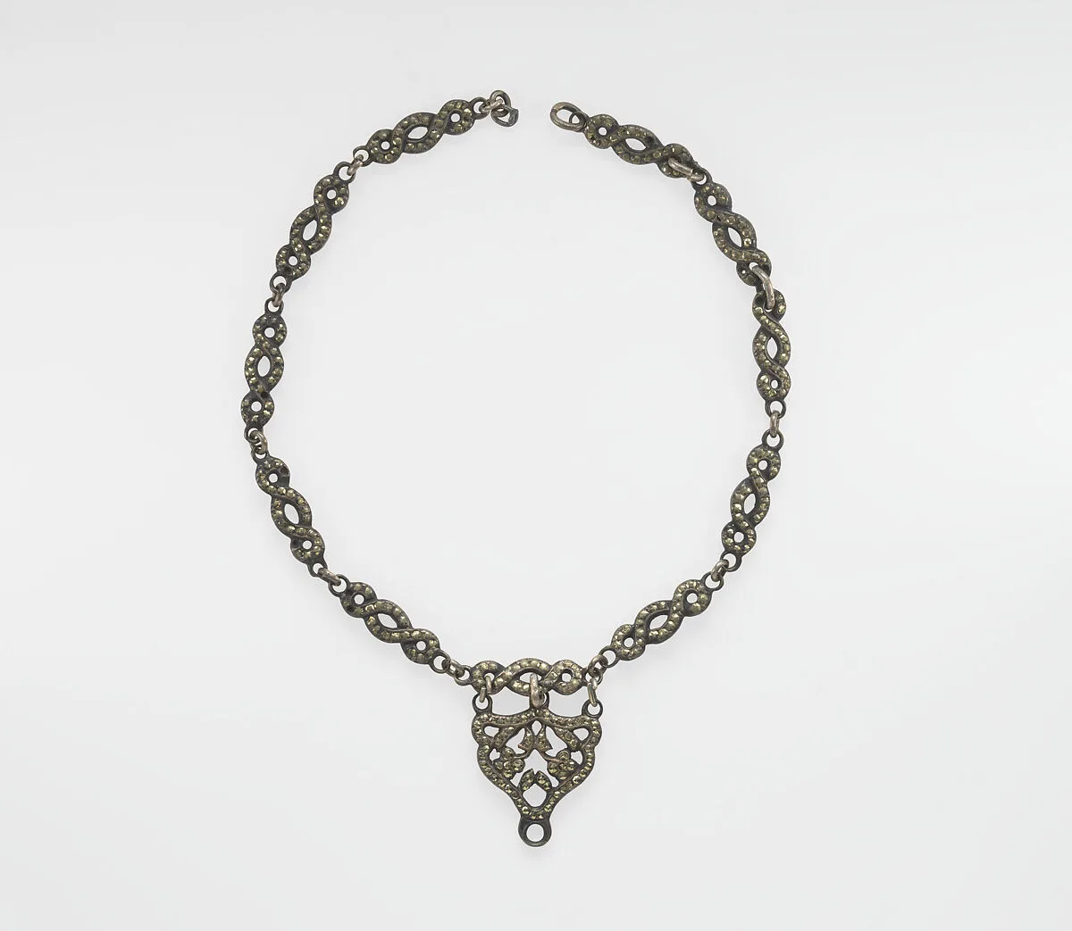 Necklace — Unknown