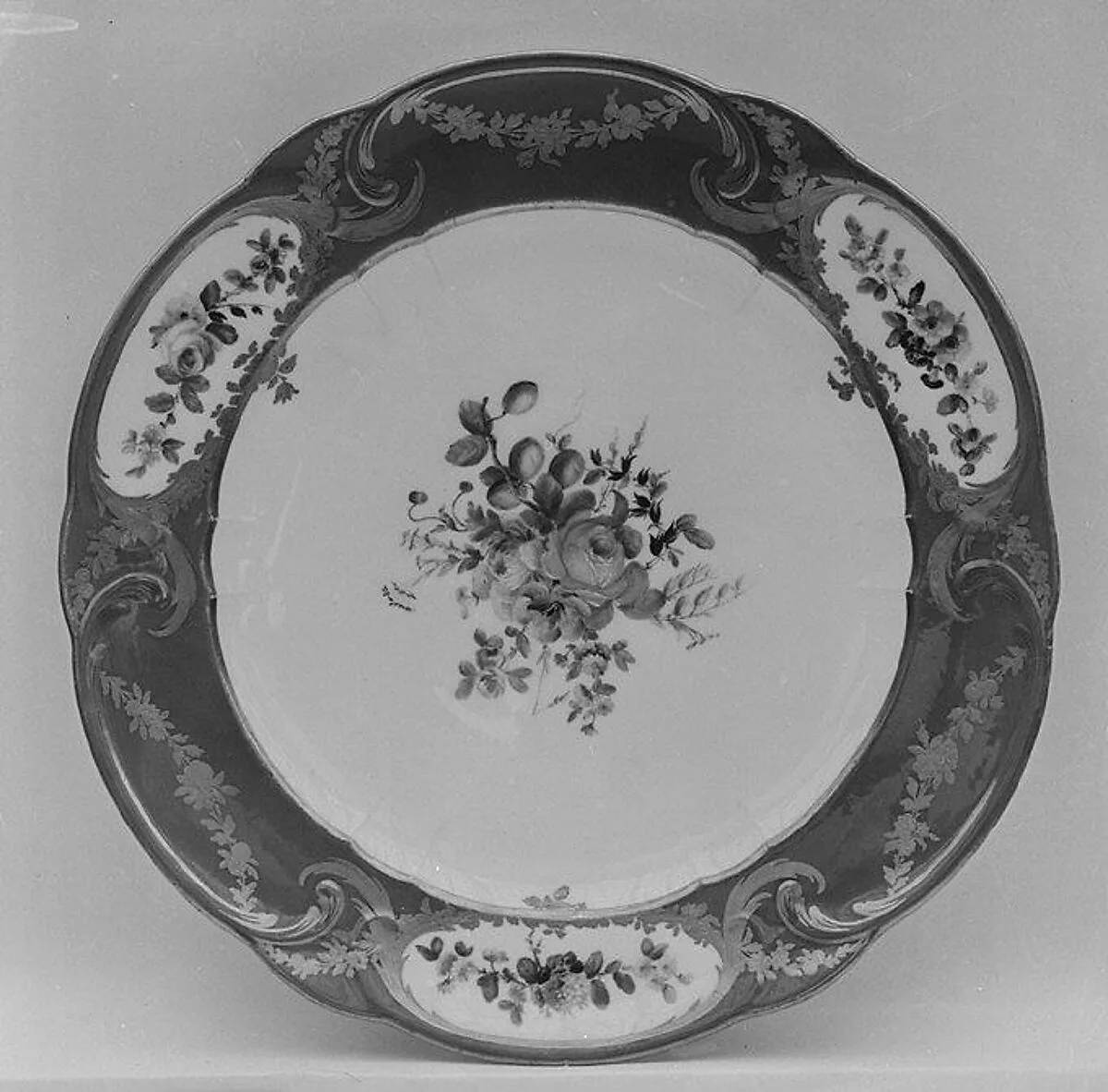 Plate (assiette à palmes) (1 of 102) (part of a service) — Sèvres Manufactory|Bertrand