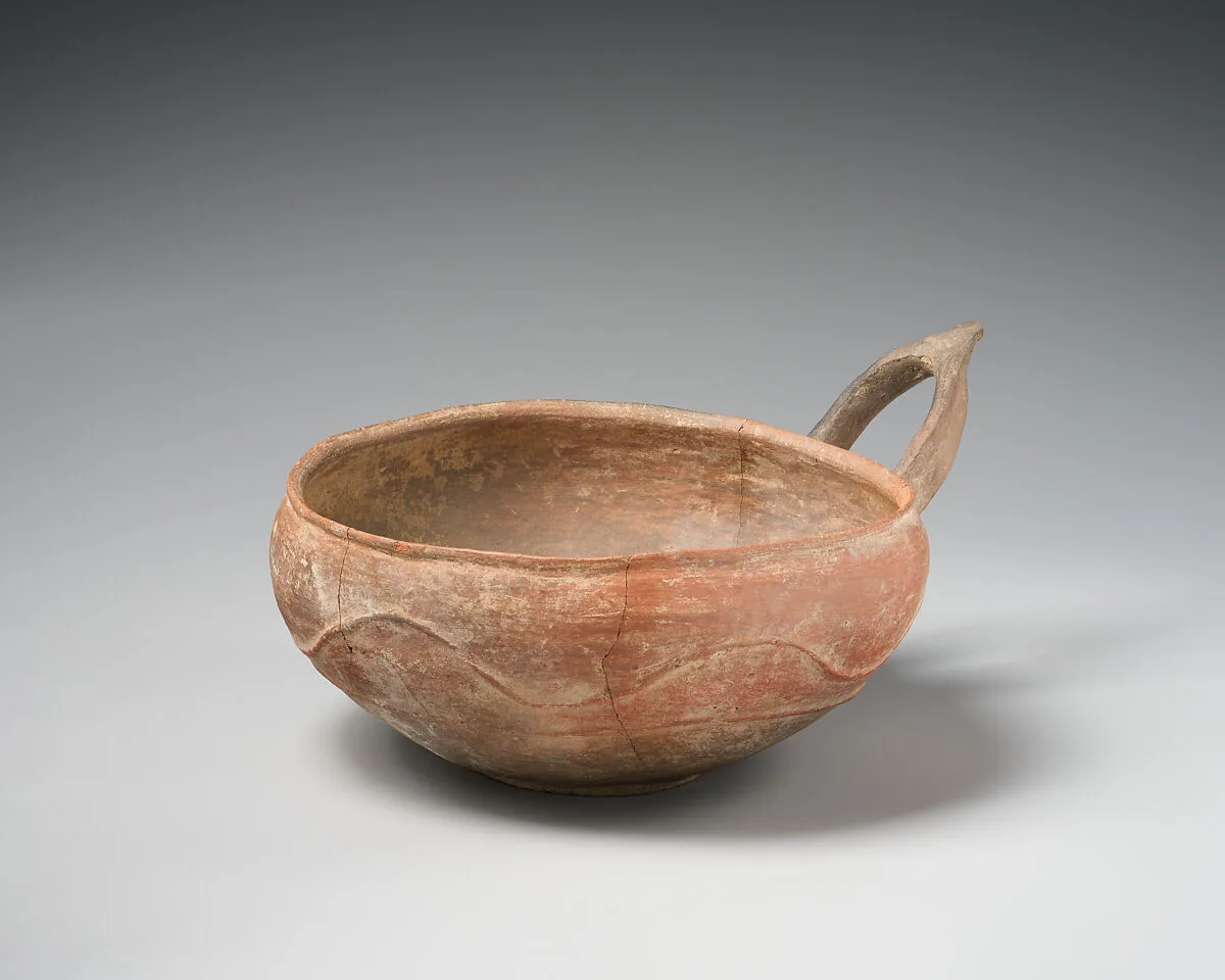 Terracotta bowl — Unknown