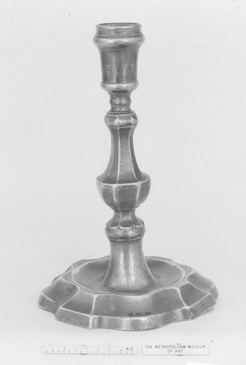 Pair of candlesticks — Unknown