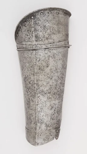 Defense for the Left Thigh (Cuisse)