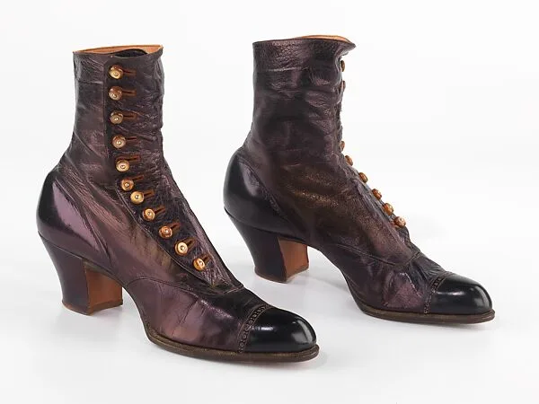 Boots — Frederick Loeser & Company