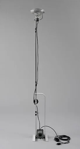 "Toio" Floor Lamp