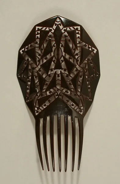 Comb — Unknown
