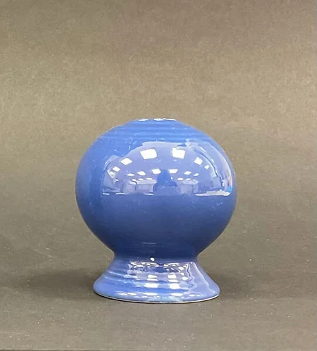 Pepper shaker