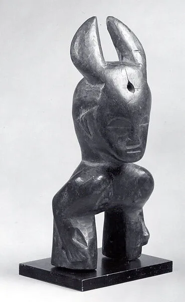 Heddle Pulley with Figure — Unknown