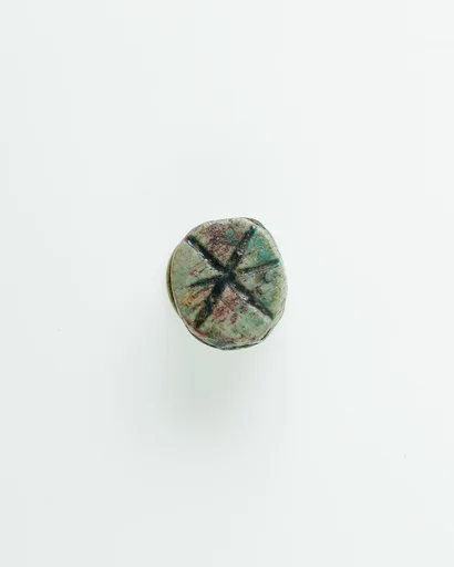 Scarab Decorated with Crossing Lines