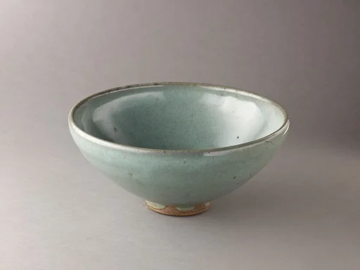 Deep bowl, Jun ware