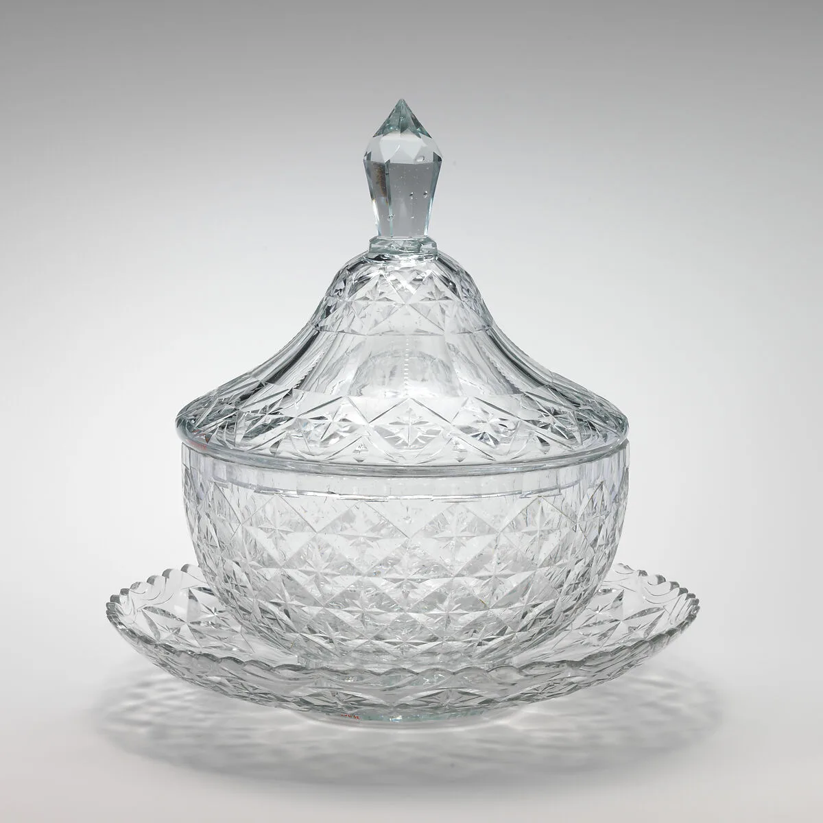Bowl with cover and stand — Unknown