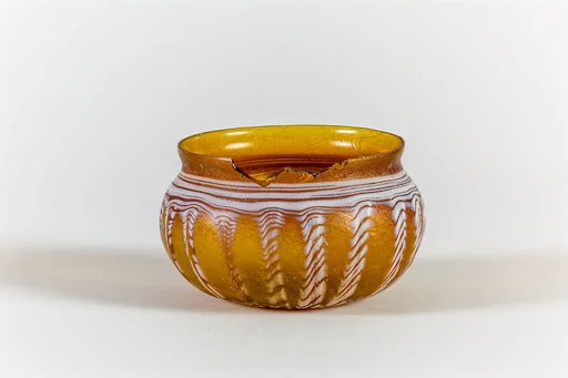 Glass ribbed bowl