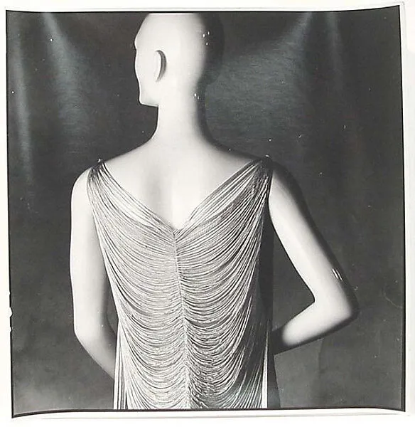 Photograph — Irving Penn|Madeleine Vionnet