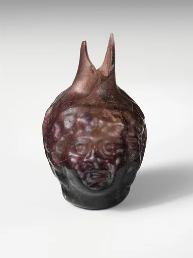Glass double head-shaped flask