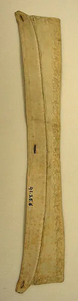 Collar — Unknown