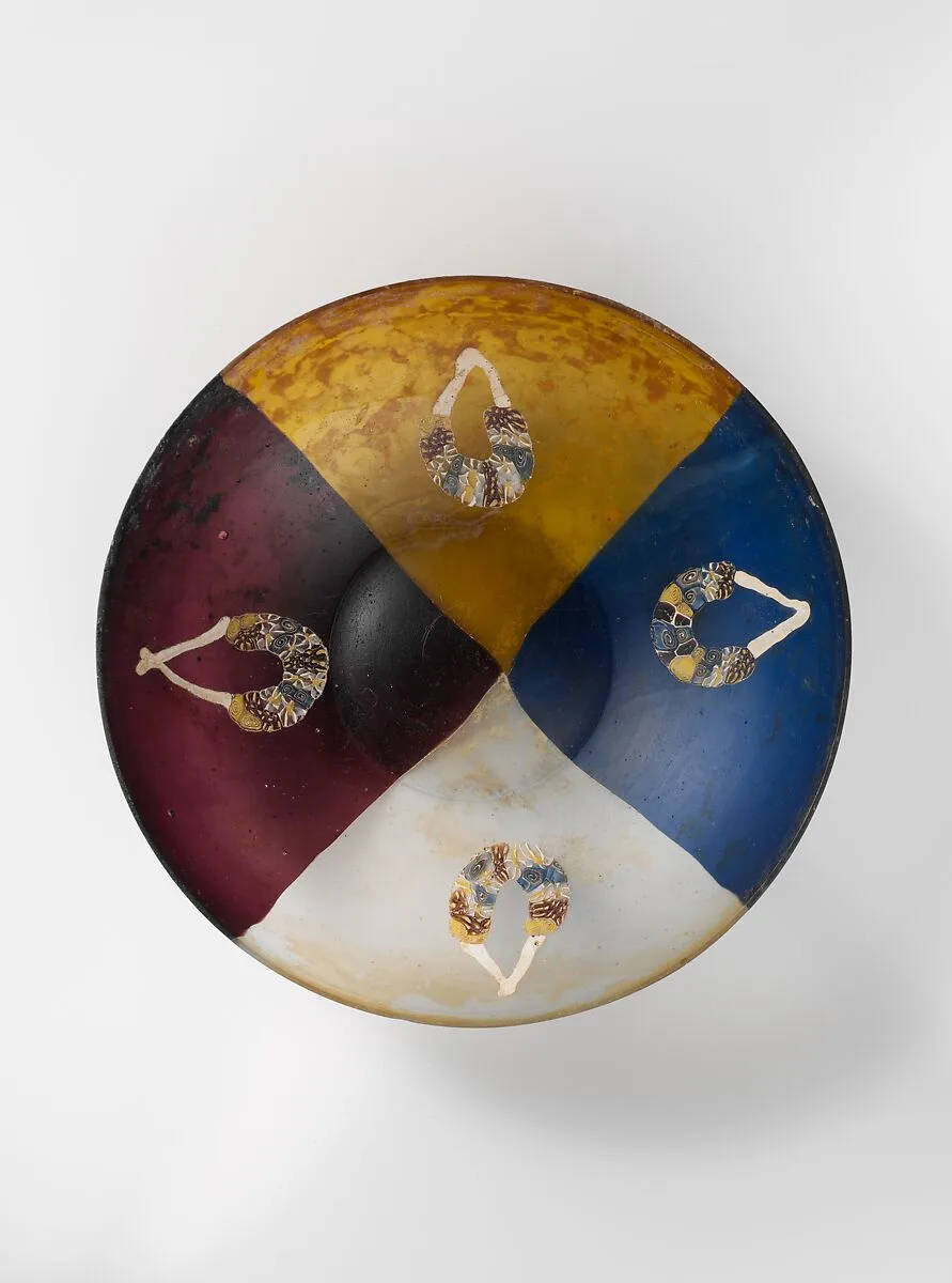 Glass garland bowl — Unknown