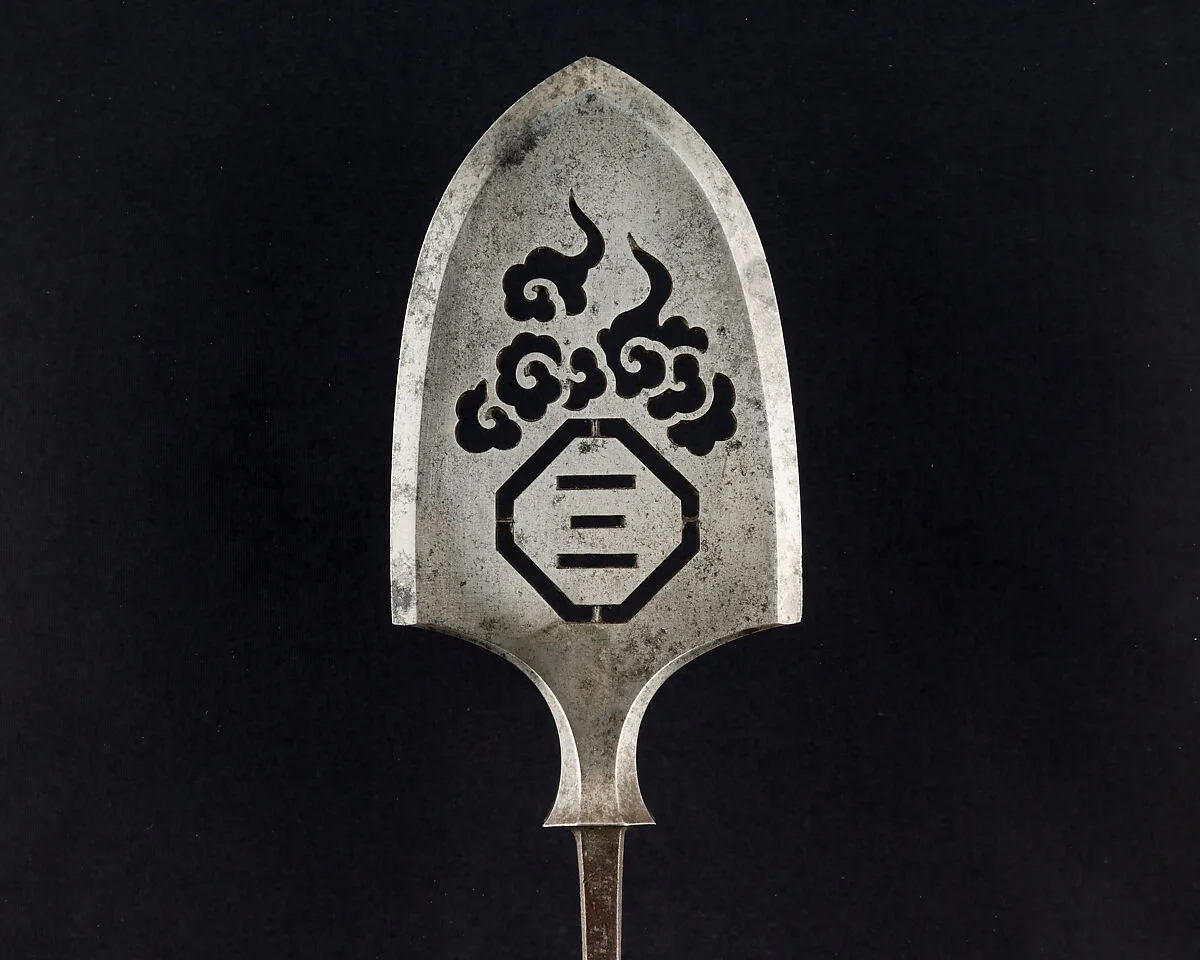 Arrowhead (<i>Yanone</i>) — Unknown
