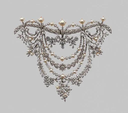 Corsage pin