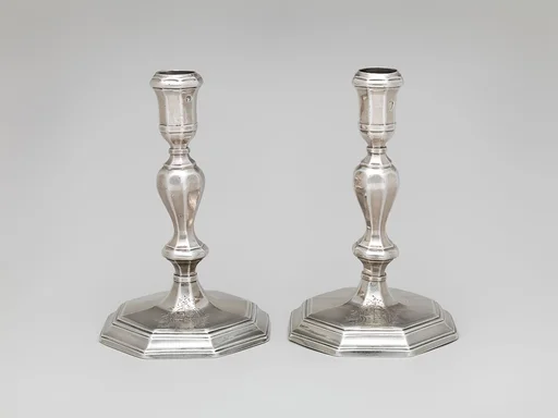 Pair of candlesticks