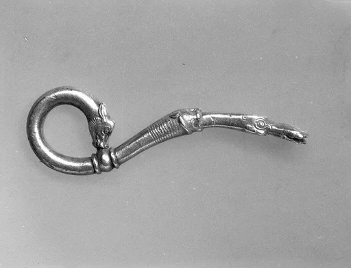 Handle, possibly for a spoon