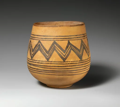 Bowl with painted decoration