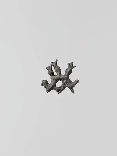 Lead wreath of lotos buds