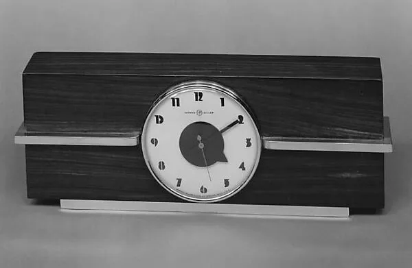 Electric clock — Gilbert Rohde|The Herman Miller Furniture Company, Zeeland, MI